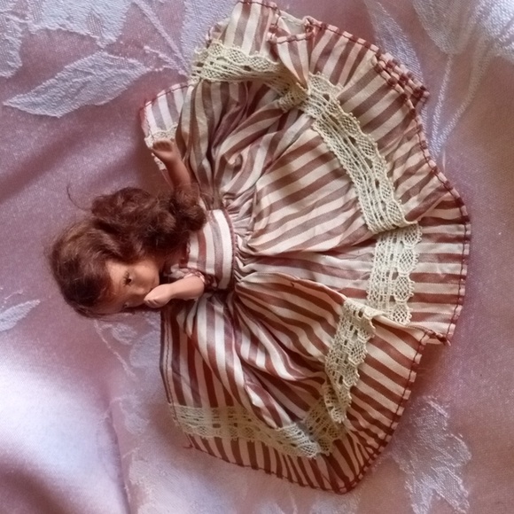 Collectible VINTAGE Story Book Doll Stripe Dress , Plastic Jointed Doll - Picture 7 of 12